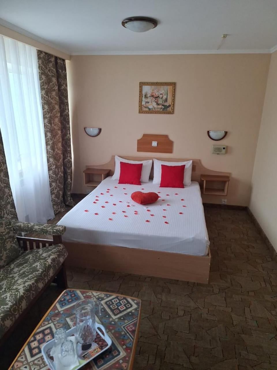 Гостиница Илек Aktobé Extérieur photo